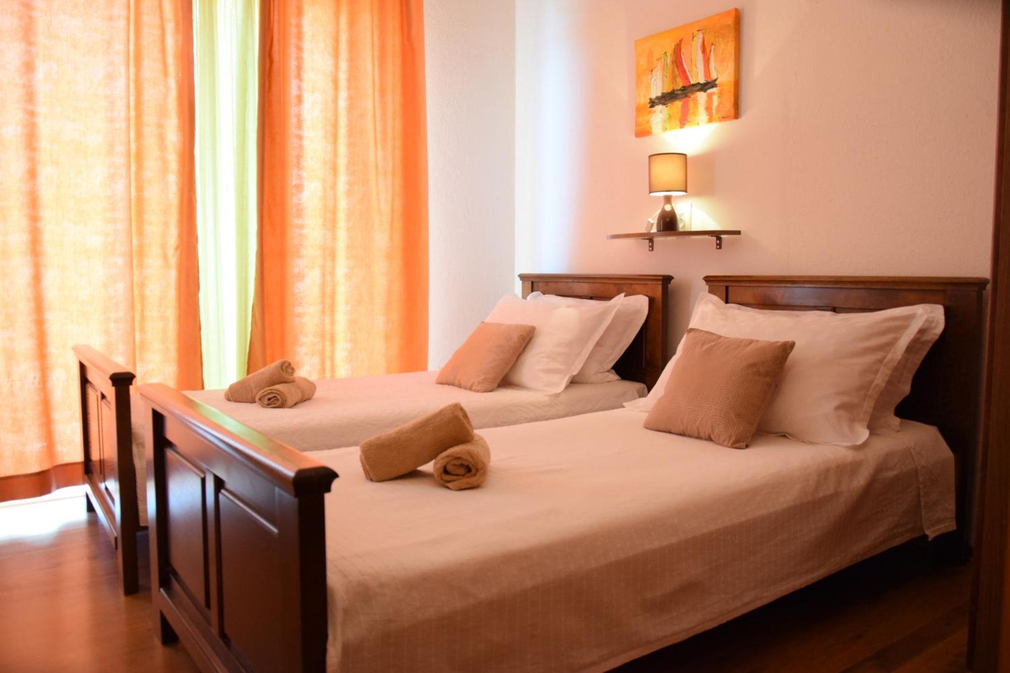 Apartment Julio โตรกีร์ ห้อง รูปภาพ